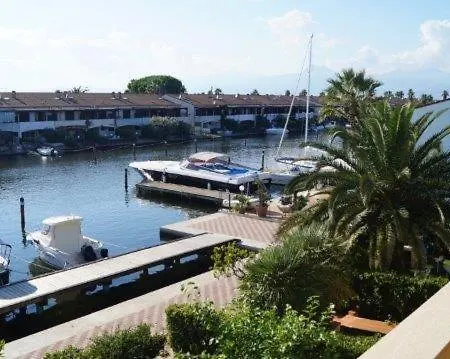 Villaggio Nautilus 43 Berardi * I Casoni