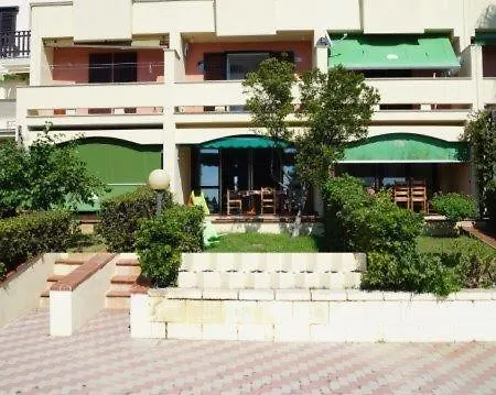 Villaggio Nautilus 43 Berardi Apartment *